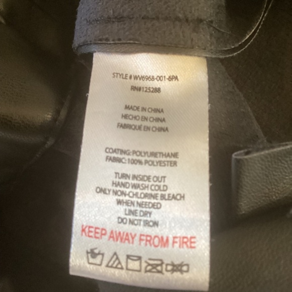 Jason Wu Vegan Faux Leather Black Cargo pants size 8 Straight leg NWT - Picture 10 of 10